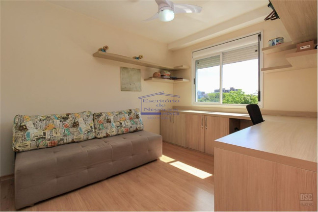 Imagem Imóvel com 2 Quartos à Venda, 67 m² em Camaqua - Porto Alegre Imagem Imóvel com 2 Quartos à Venda, 67 m² em Camaqua - Porto Alegre