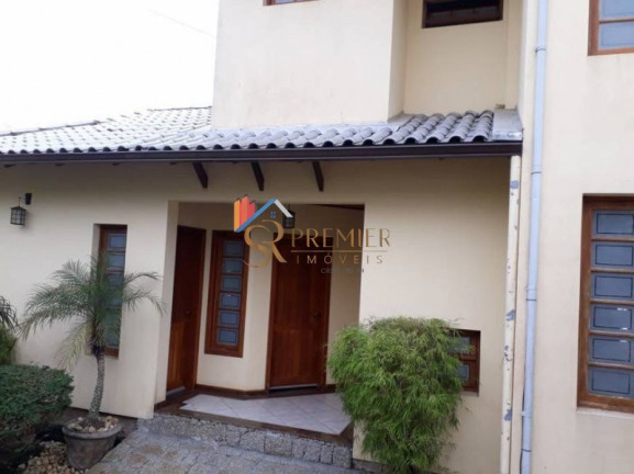 Imagem Casa com 3 Quartos à Venda, 210 m² em Jardim Morumbi, Centro - Florianópolis