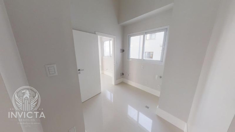 Imagem Cobertura com 6 Quartos à Venda, 490 m² em Centro - Balneário Camboriú Imagem Cobertura com 6 Quartos à Venda, 490 m² em Centro - Balneário Camboriú