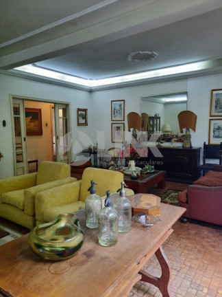 Imagem Apartamento com 3 Quartos à Venda, 220 m² em Moinhos De Vento - Porto Alegre
