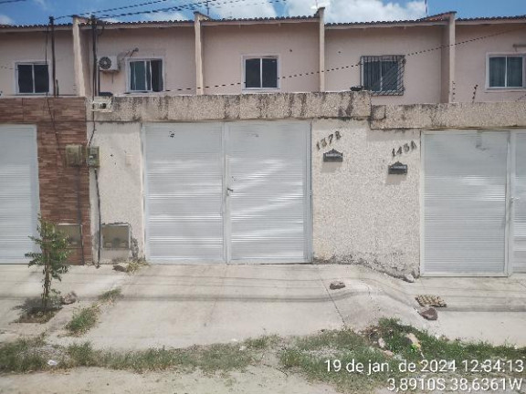 Imagem Casa com 3 Quartos à Venda, 160 m² em Furna Da Onca - Maracanau Imagem Casa com 3 Quartos à Venda, 160 m² em Furna Da Onca - Maracanau