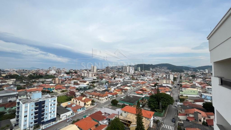 Imagem Apartamento com 2 Quartos à Venda, 71 m² em Ipiranga - São José