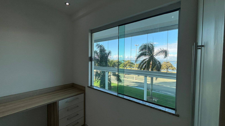 Imagem Apartamento com 3 Quartos à Venda, 180 m² em Parque Hotel - Araruama Imagem Apartamento com 3 Quartos à Venda, 180 m² em Parque Hotel - Araruama