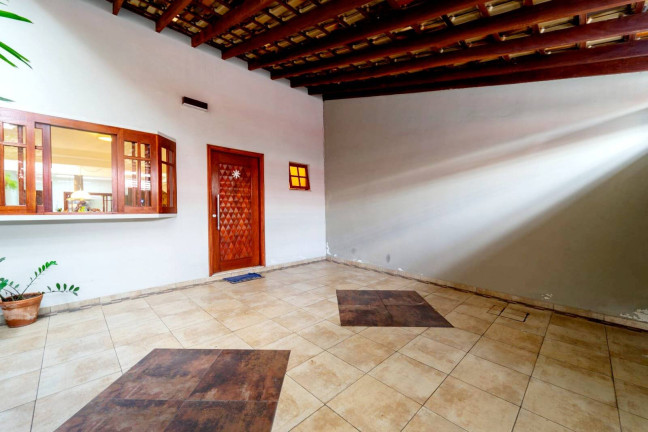 Imagem Casa com 2 Quartos à Venda, 300 m² em Jundiaí Imagem Casa com 2 Quartos à Venda, 300 m² em Jundiaí