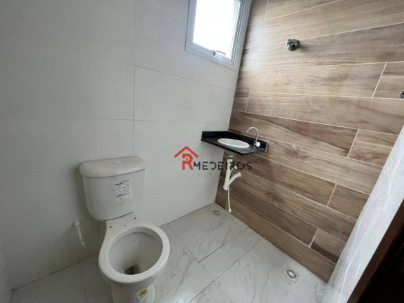 Imagem Sobrado com 2 Quartos à Venda, 50 m² em Vila Antártica - Praia Grande Imagem Sobrado com 2 Quartos à Venda, 50 m² em Vila Antártica - Praia Grande