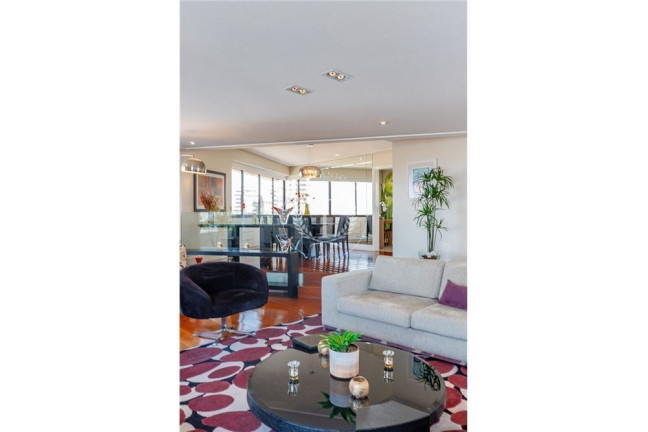 Imagem Apartamento com 4 Quartos à Venda, 247 m² em Aclimação - São Paulo Imagem Apartamento com 4 Quartos à Venda, 247 m² em Aclimação - São Paulo