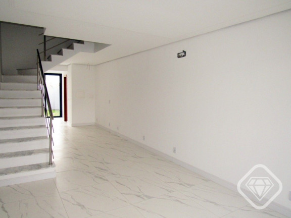 Imagem Casa com 2 Quartos à Venda, 88 m² em Hípica - Porto Alegre Imagem Casa com 2 Quartos à Venda, 88 m² em Hípica - Porto Alegre