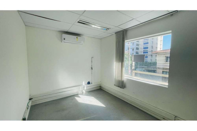 Imóvel Comercial à Venda, 194 m² em Vila Nova Conceição - São Paulo