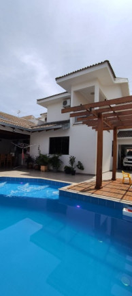 Imagem Casa com 3 Quartos à Venda, 261 m² em Jardim Ipanema - Maringa Imagem Casa com 3 Quartos à Venda, 261 m² em Jardim Ipanema - Maringa