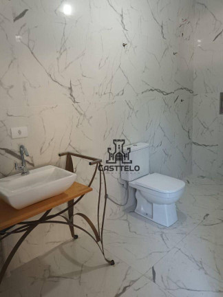 Imagem Casa com 4 Quartos à Venda, 430 m² em Califórnia - Londrina Imagem Casa com 4 Quartos à Venda, 430 m² em Califórnia - Londrina