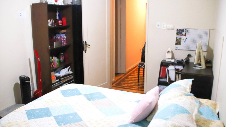 Imagem Apartamento com 3 Quartos à Venda, 89 m² em Petrópolis - Porto Alegre Imagem Apartamento com 3 Quartos à Venda, 89 m² em Petrópolis - Porto Alegre