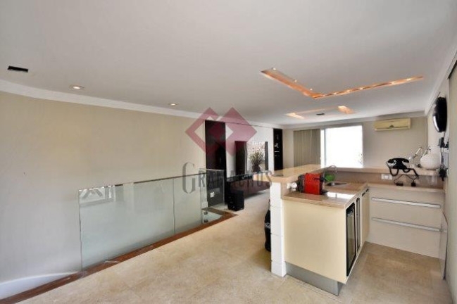 Imagem Apartamento com 3 Quartos à Venda, 181 m² em Moema - São Paulo Imagem Apartamento com 3 Quartos à Venda, 181 m² em Moema - São Paulo