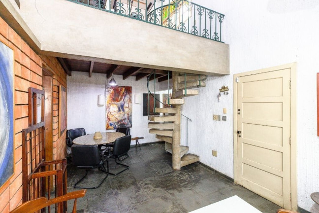 Imagem Casa com 1 Quarto à Venda, 135 m² em Moema - São Paulo Imagem Casa com 1 Quarto à Venda, 135 m² em Moema - São Paulo