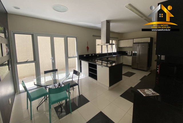 Imagem Casa de Condomínio com 3 Quartos à Venda, 468 m² em Alphaville - Santana De Parnaíba Imagem Casa de Condomínio com 3 Quartos à Venda, 468 m² em Alphaville - Santana De Parnaíba