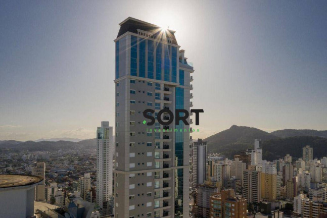 Imagem Apartamento com 3 Quartos à Venda, 128 m² em Centro - Balneário Camboriú