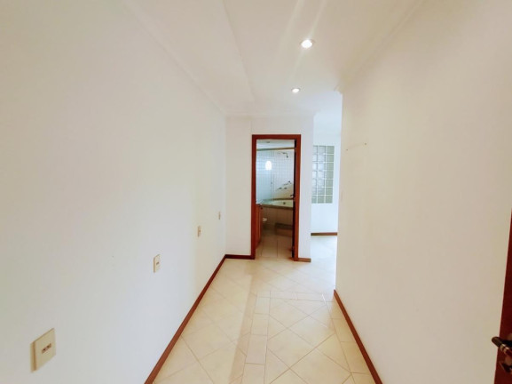 Imagem Cobertura com 4 Quartos à Venda, 389 m² em Centro - Joinville