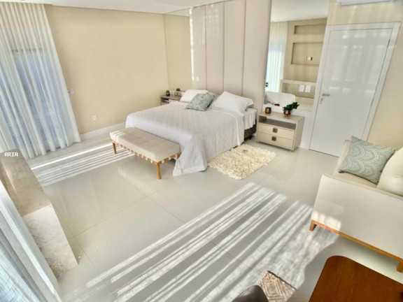 Imagem Casa com 3 Quartos à Venda, 300 m² em Centro - Xangri-lá Imagem Casa com 3 Quartos à Venda, 300 m² em Centro - Xangri-lá
