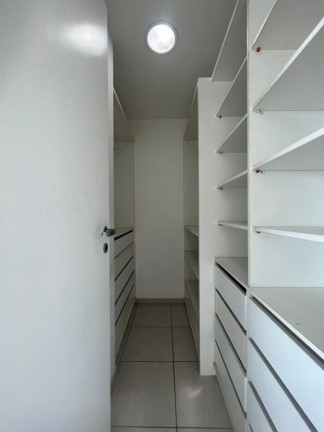 Imagem Imóvel com 3 Quartos à Venda, 193 m² em Casa Forte - Recife Imagem Imóvel com 3 Quartos à Venda, 193 m² em Casa Forte - Recife