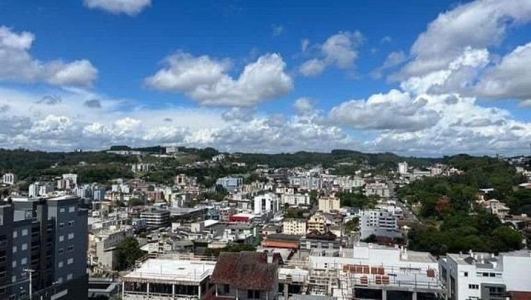 Apartamento com 3 Quartos à Venda, 144 m² em Centro - Garibaldi