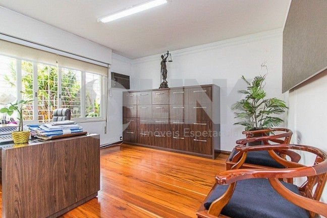 Imagem Casa com 5 Quartos à Venda, 800 m² em Jardim Botânico - Porto Alegre Imagem Casa com 5 Quartos à Venda, 800 m² em Jardim Botânico - Porto Alegre