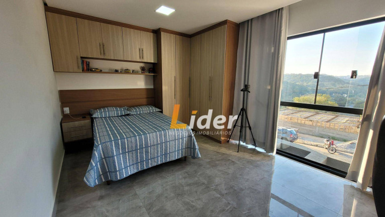 Imagem Casa com 4 Quartos à Venda, 300 m² em Nova Gramado - Juiz De Fora