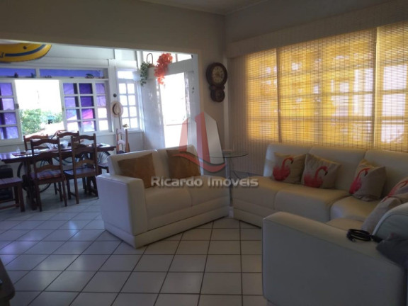 Imagem Imóvel com 3 Quartos à Venda, em Peró - Cabo Frio Imagem Imóvel com 3 Quartos à Venda, em Peró - Cabo Frio