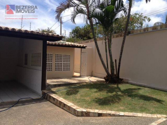 Imagem Casa com 5 Quartos à Venda, 380 m² em Ponta Negra - Natal
