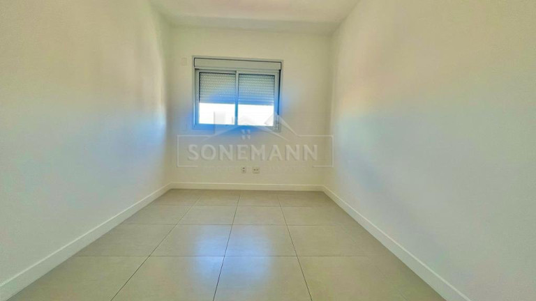 Imagem Apartamento com 2 Quartos à Venda, 74 m² em Kobrasol - São José