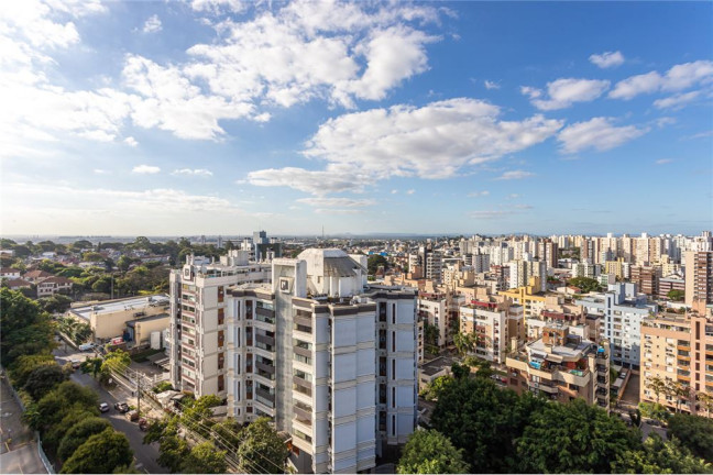 Imagem Imóvel com 2 Quartos à Venda, em Boa Vista - Porto Alegre Imagem Imóvel com 2 Quartos à Venda, em Boa Vista - Porto Alegre