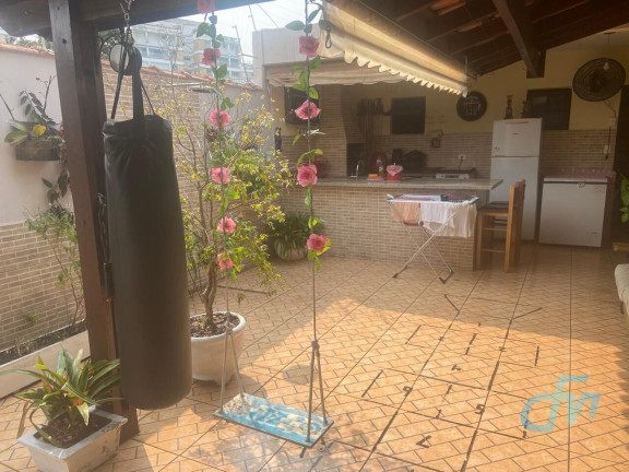 Imagem Sobrado com 3 Quartos à Venda, 129 m² em Vila Oliveira - Mogi Das Cruzes Imagem Sobrado com 3 Quartos à Venda, 129 m² em Vila Oliveira - Mogi Das Cruzes