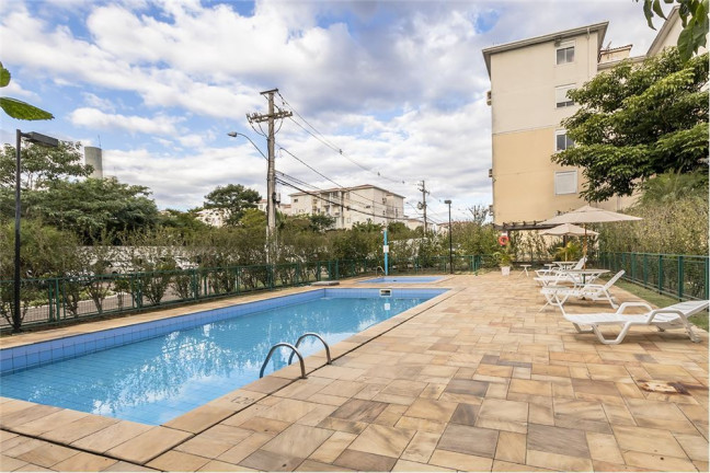 Imagem Imóvel com 3 Quartos à Venda, 65 m² em Humaitá - Porto Alegre Imagem Imóvel com 3 Quartos à Venda, 65 m² em Humaitá - Porto Alegre