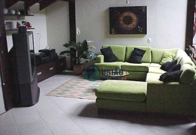 Imagem Casa com 4 Quartos à Venda, 551 m² em Itaipu - Niterói Imagem Casa com 4 Quartos à Venda, 551 m² em Itaipu - Niterói