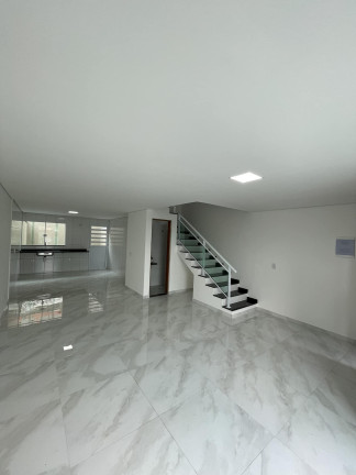 Imagem Casa com 3 Quartos à Venda,  em Laranjeiras - Caieiras