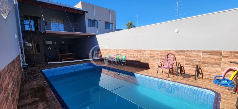 Imagem Casa com 3 Quartos à Venda, 180 m² em Jardim Tijuca - Campo Grande Imagem Casa com 3 Quartos à Venda, 180 m² em Jardim Tijuca - Campo Grande
