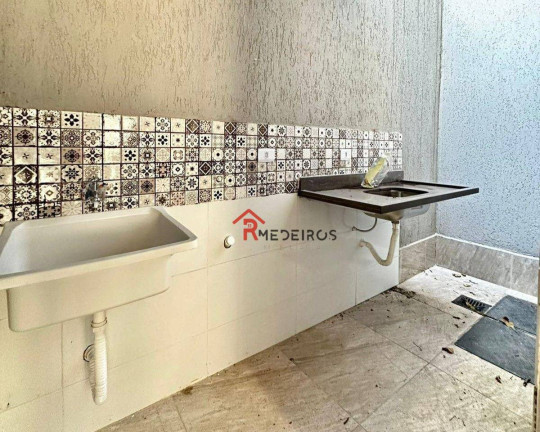 Imagem Casa com 2 Quartos à Venda, 63 m² em Canto Do Forte - Praia Grande Imagem Casa com 2 Quartos à Venda, 63 m² em Canto Do Forte - Praia Grande