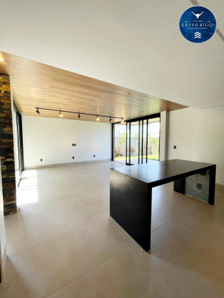 Imagem Casa de Condomínio com 3 Quartos à Venda, 219 m² em Jardins Capri - Senador Canedo Imagem Casa de Condomínio com 3 Quartos à Venda, 219 m² em Jardins Capri - Senador Canedo