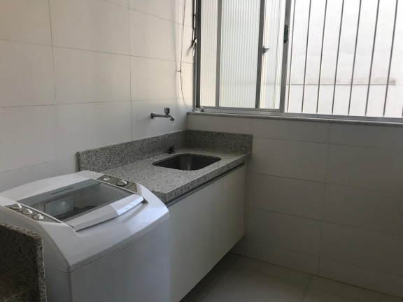 Imagem Imóvel com 4 Quartos à Venda, 140 m² em Icaraí - Niterói Imagem Imóvel com 4 Quartos à Venda, 140 m² em Icaraí - Niterói