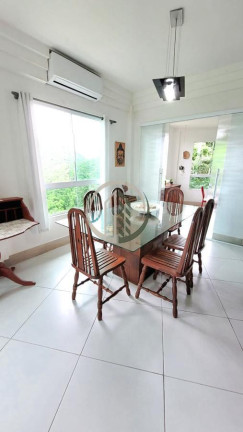 Imagem Casa com 3 Quartos à Venda, 247 m² em Enseada - Guarujá
