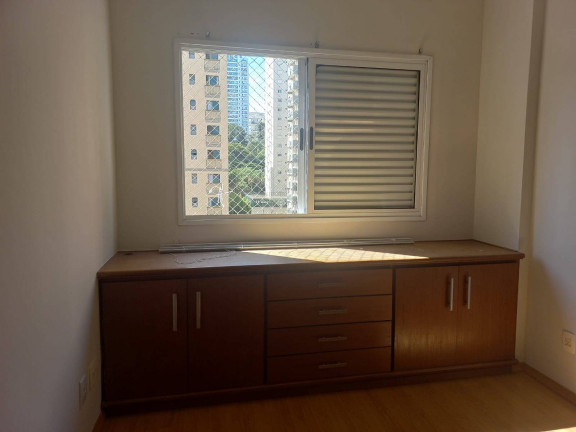 Imagem Apartamento com 2 Quartos à Venda, 70 m² em Alphaville - Barueri