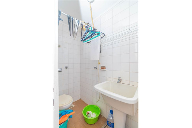 Imagem Imóvel com 3 Quartos à Venda, em Auxiliadora - Porto Alegre Imagem Imóvel com 3 Quartos à Venda, em Auxiliadora - Porto Alegre