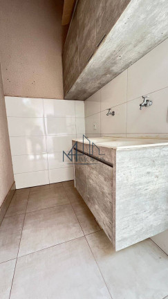 Imagem Casa com 3 Quartos à Venda, 180 m² em Setor Três Marias - Goiânia Imagem Casa com 3 Quartos à Venda, 180 m² em Setor Três Marias - Goiânia