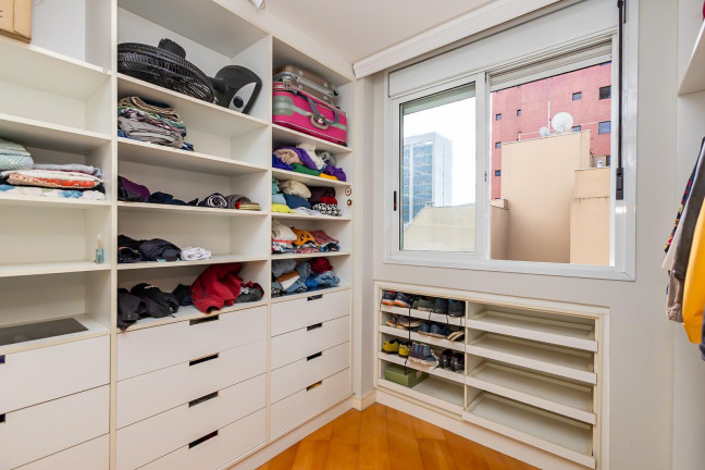 Imagem Apartamento com 3 Quartos à Venda, 85 m² em Batel - Curitiba Imagem Apartamento com 3 Quartos à Venda, 85 m² em Batel - Curitiba