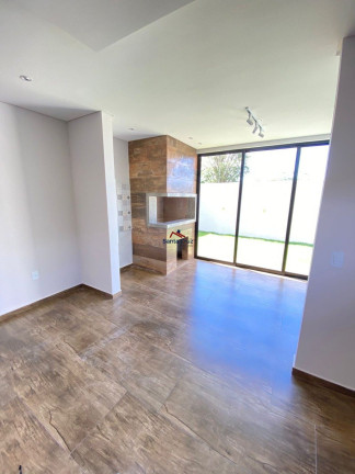 Imagem Sobrado com 3 Quartos à Venda, 182 m² em Ingleses Do Rio Vermelho - Florianópolis Imagem Sobrado com 3 Quartos à Venda, 182 m² em Ingleses Do Rio Vermelho - Florianópolis