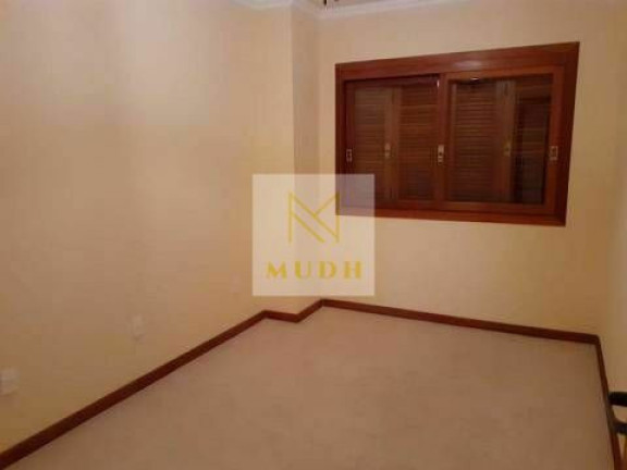 Imagem Casa com 3 Quartos à Venda, 264 m² em Ipanema - Porto Alegre Imagem Casa com 3 Quartos à Venda, 264 m² em Ipanema - Porto Alegre