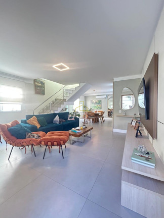 Imagem Casa com 4 Quartos à Venda, 175 m² em Jardim Camburi - Vitória