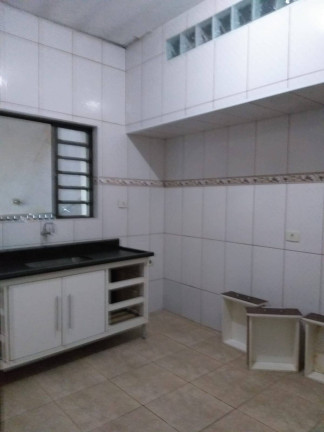 Imagem Casa com 7 Quartos à Venda,  em Jd Campanario - Diadema