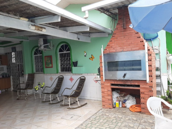 Imagem Casa com 3 Quartos à Venda, 450 m² em Dom Pedro I - Manaus Imagem Casa com 3 Quartos à Venda, 450 m² em Dom Pedro I - Manaus