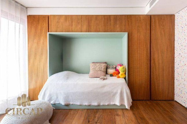 Imagem Casa com 3 Quartos à Venda, 628 m² em Alto De Pinheiros - São Paulo