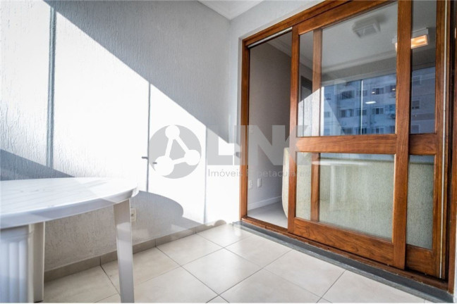 Imagem Apartamento com 1 Quarto à Venda, 58 m² em Sarandi - Porto Alegre Imagem Apartamento com 1 Quarto à Venda, 58 m² em Sarandi - Porto Alegre