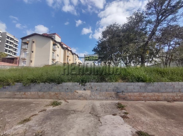 Apartamento à Venda, 1.730 m² em Centro - Bragança Paulista
